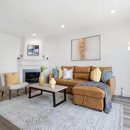 Stunning 2Br W/ 1Ba Home Near Bart